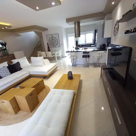 Homing Volos Exclusive Luxury Residence Exterior photo